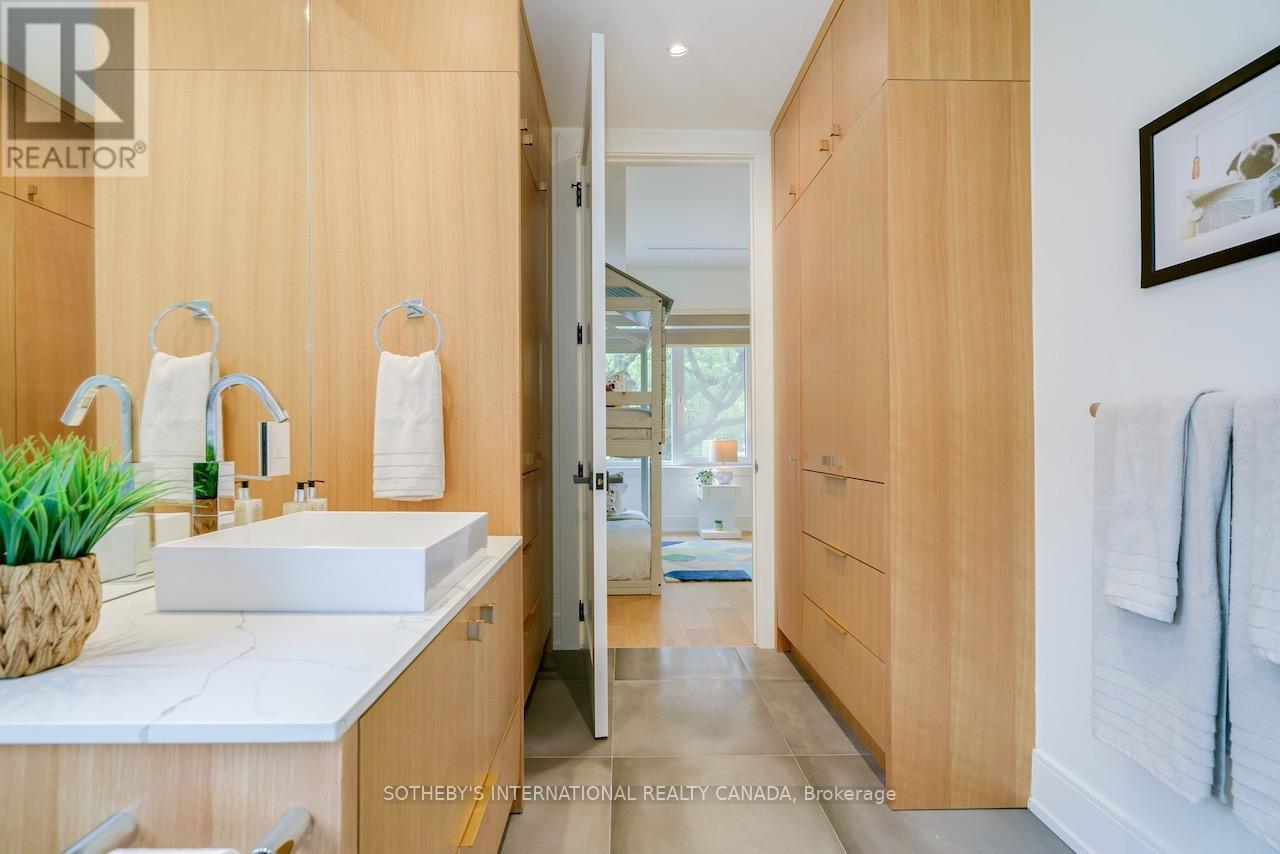 41 Northcote Avenue, Toronto, Ontario  M6J 3K2 - Photo 22 - C12396994