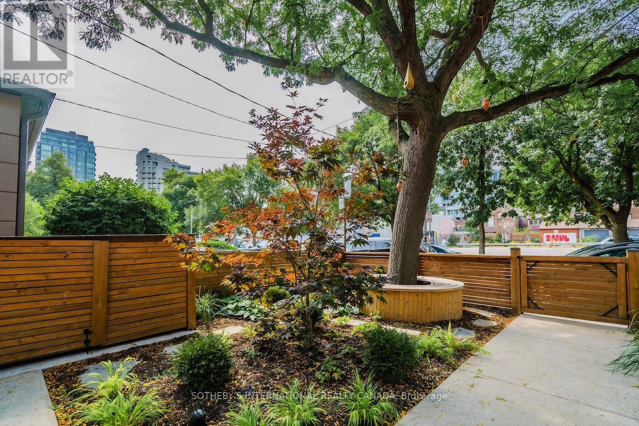 41 Northcote Avenue, Toronto, Ontario  M6J 3K2 - Photo 31 - C12396994