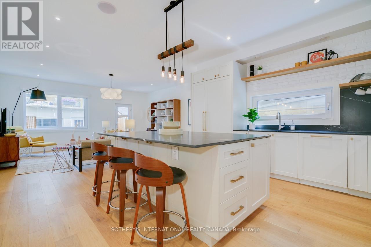 41 Northcote Avenue, Toronto, Ontario  M6J 3K2 - Photo 9 - C12396994