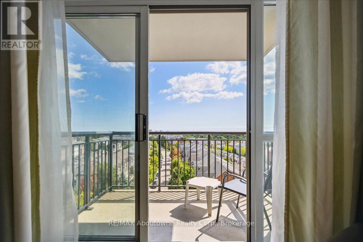 805 - 2325 Central Park Drive, Oakville, Ontario  L6H 0E2 - Photo 30 - W12397282