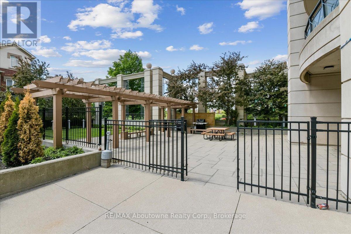 805 - 2325 Central Park Drive, Oakville, Ontario  L6H 0E2 - Photo 39 - W12397282