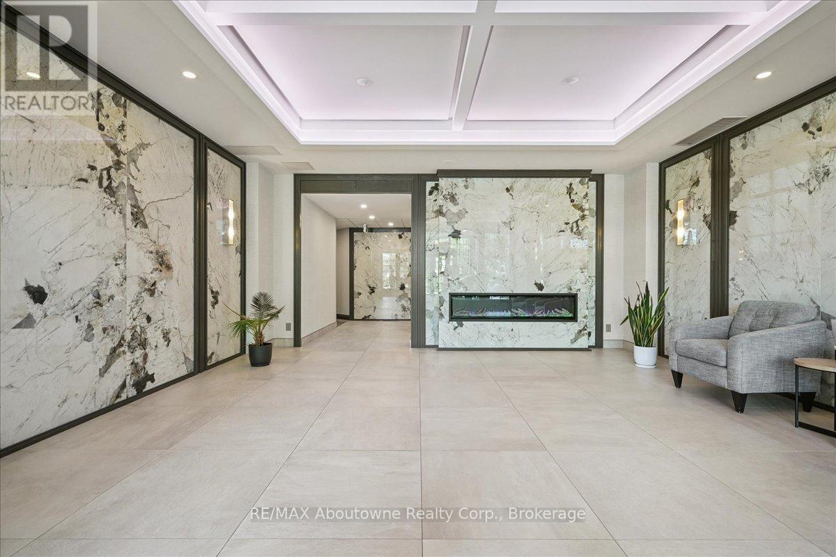805 - 2325 Central Park Drive, Oakville, Ontario  L6H 0E2 - Photo 5 - W12397282