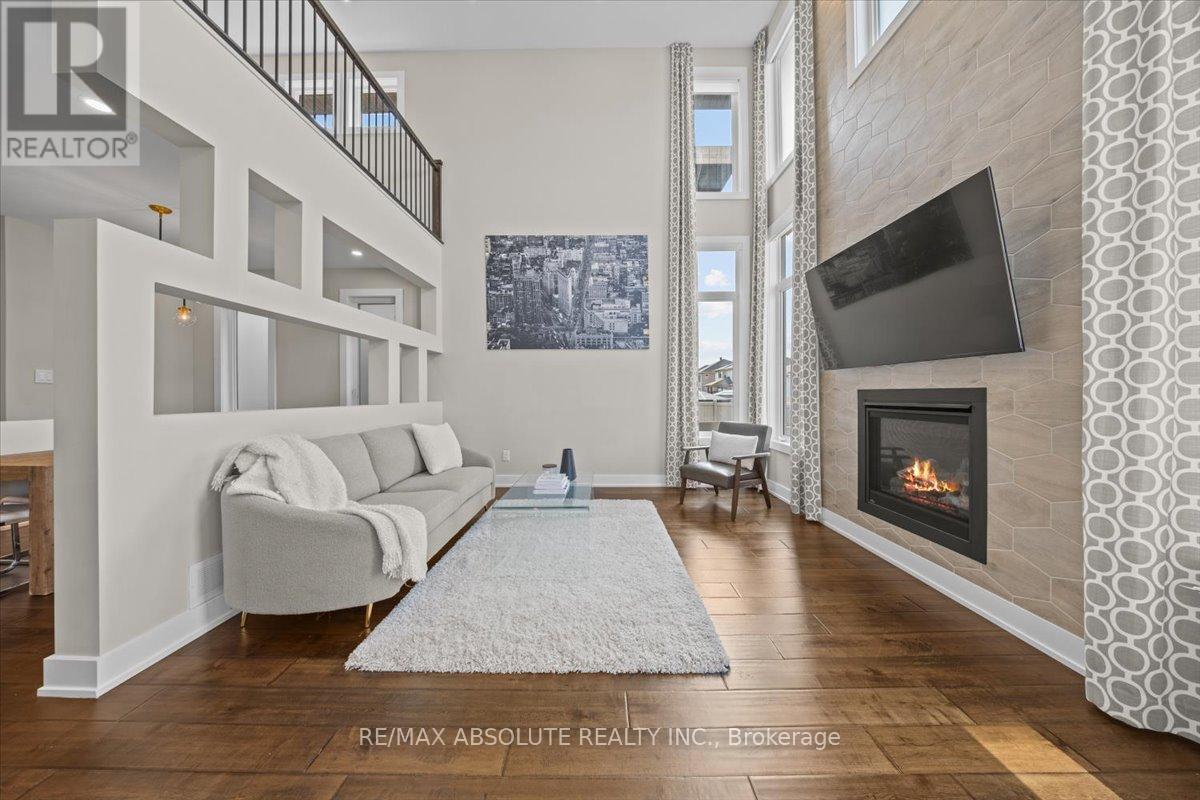 332 Haliburton Heights, Ottawa, Ontario  K2S 1S3 - Photo 21 - X12397202