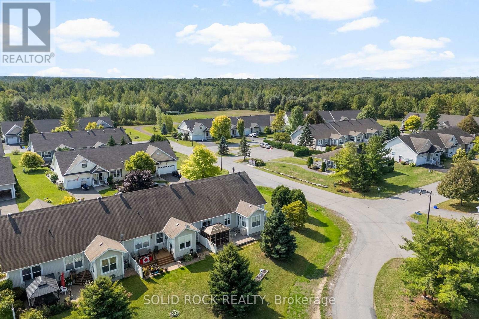 659 Country Trail Private, Ottawa, Ontario  K0A 1K0 - Photo 30 - X12397249