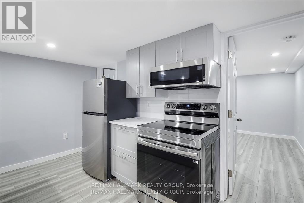 A - 15 Marier Avenue, Ottawa, Ontario  K1L 5S6 - Photo 7 - X12397276