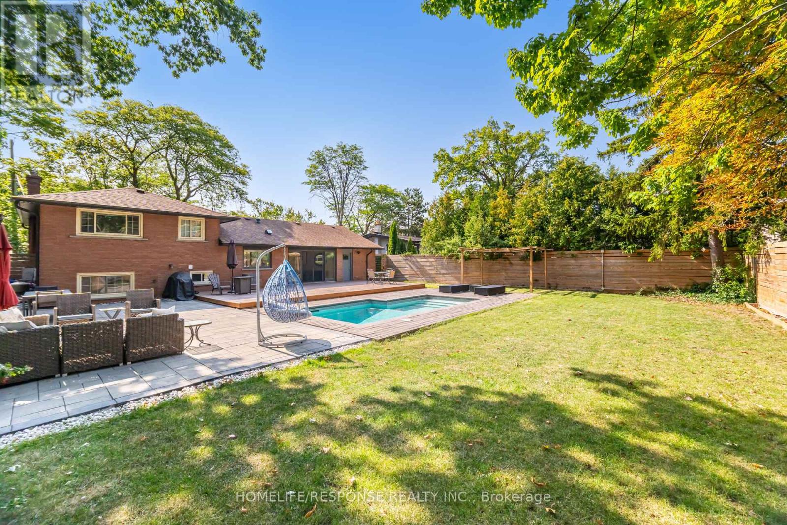 5011 Spruce Avenue, Burlington, Ontario  L7L 1M6 - Photo 47 - W12395635