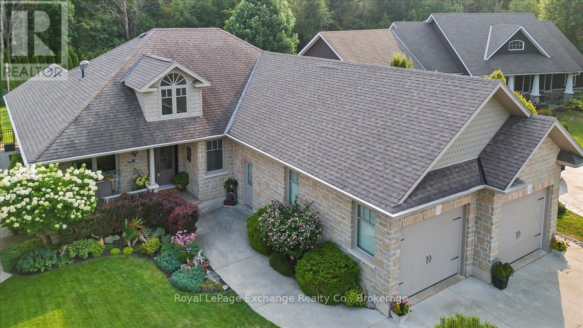 569 Creekwood Drive, Saugeen Shores, Ontario  N0H 2L0 - Photo 4 - X12397189