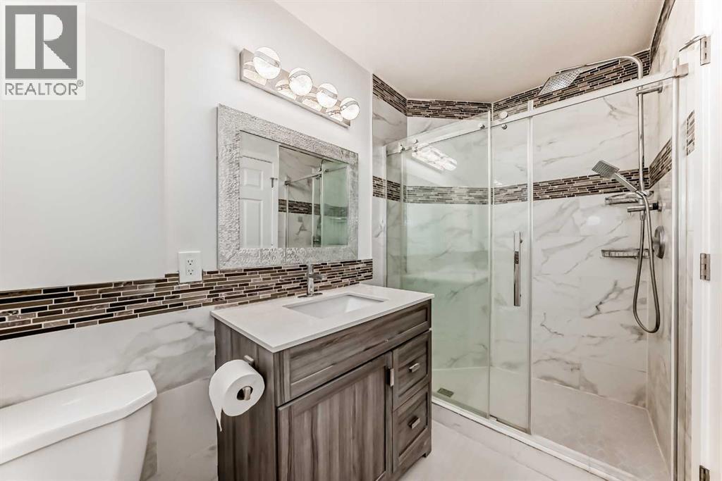 96 Douglas Ridge Close Se, Calgary, Alberta  T2Z 3M2 - Photo 16 - A2256158