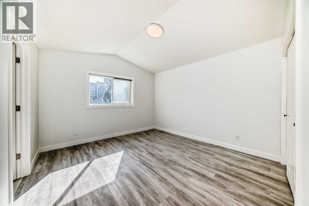 96 Douglas Ridge Close Se, Calgary, Alberta  T2Z 3M2 - Photo 29 - A2256158