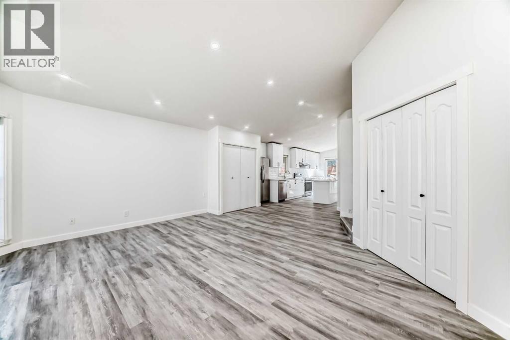 96 Douglas Ridge Close Se, Calgary, Alberta  T2Z 3M2 - Photo 13 - A2256158