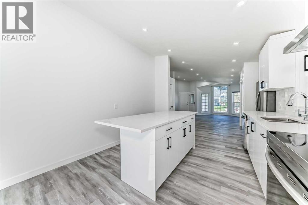 96 Douglas Ridge Close Se, Calgary, Alberta  T2Z 3M2 - Photo 9 - A2256158