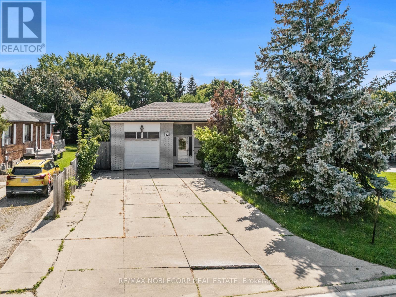 43 RAILWAY STREET, vaughan (maple), Ontario