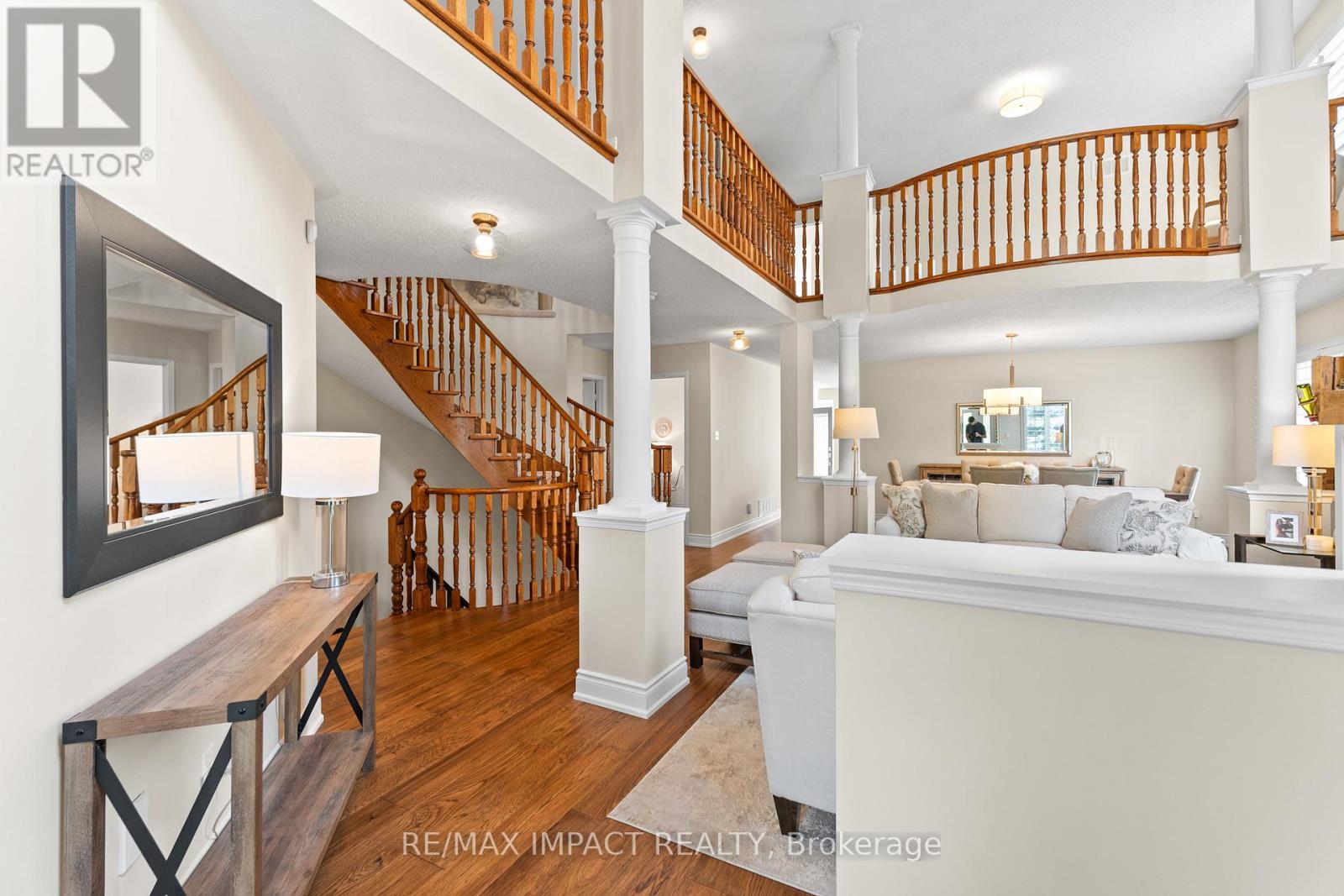 1 Windbreak Crescent, Whitby, Ontario  L1P 1P8 - Photo 4 - E12397319