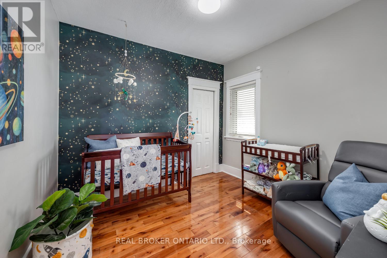 176 Lansdowne Street W, Peterborough, Ontario  K9J 1Y7 - Photo 17 - X12397317