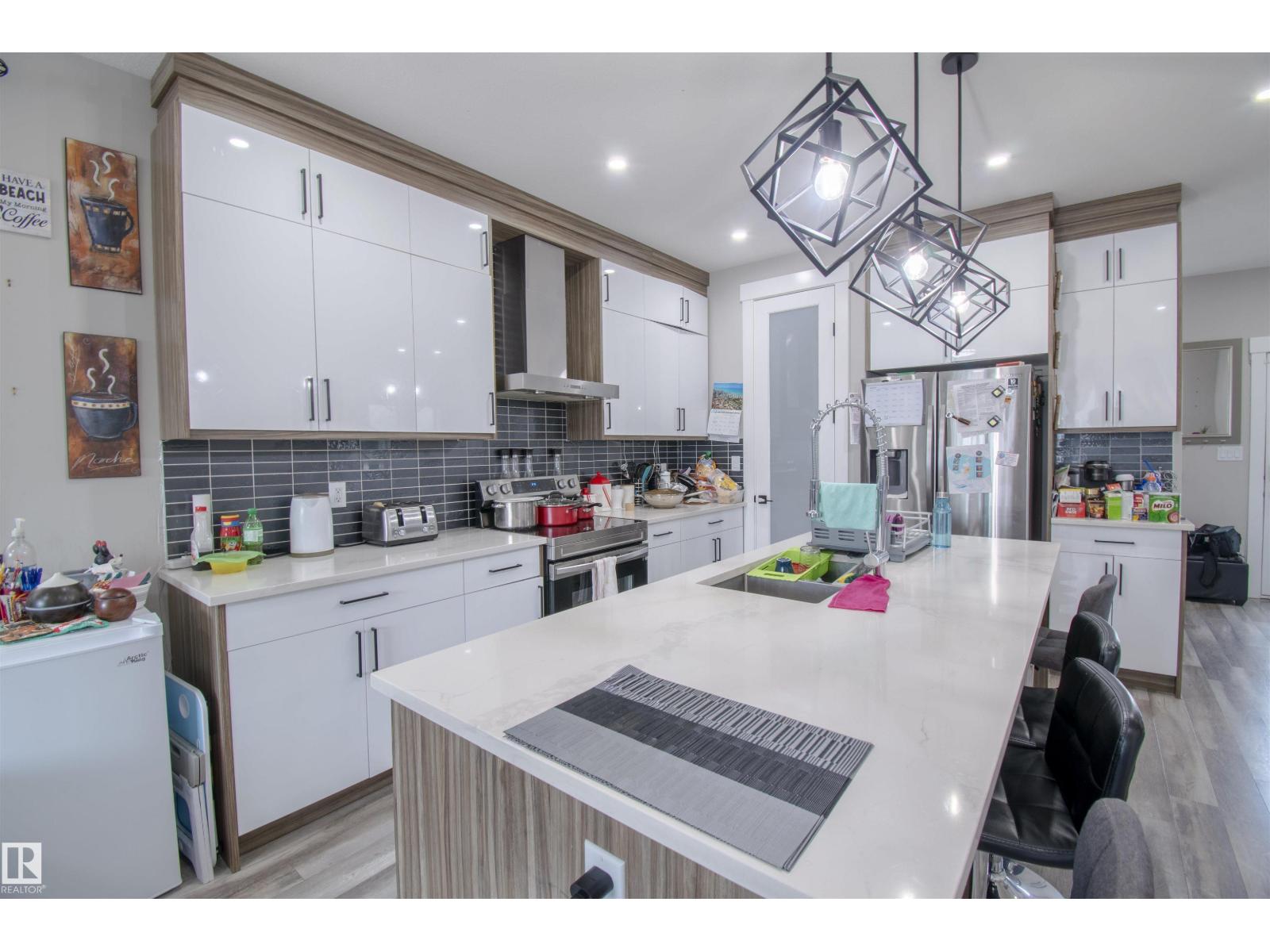 17704 59 St Nw Nw, Edmonton, Alberta  T5Y 0W8 - Photo 10 - E4457207