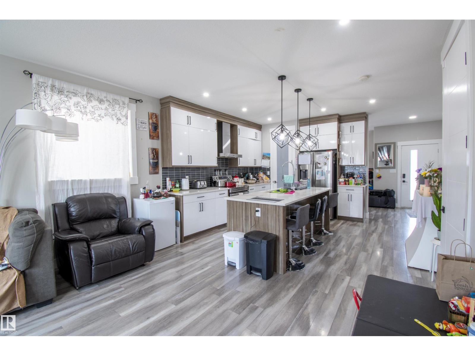 17704 59 St Nw Nw, Edmonton, Alberta  T5Y 0W8 - Photo 14 - E4457207