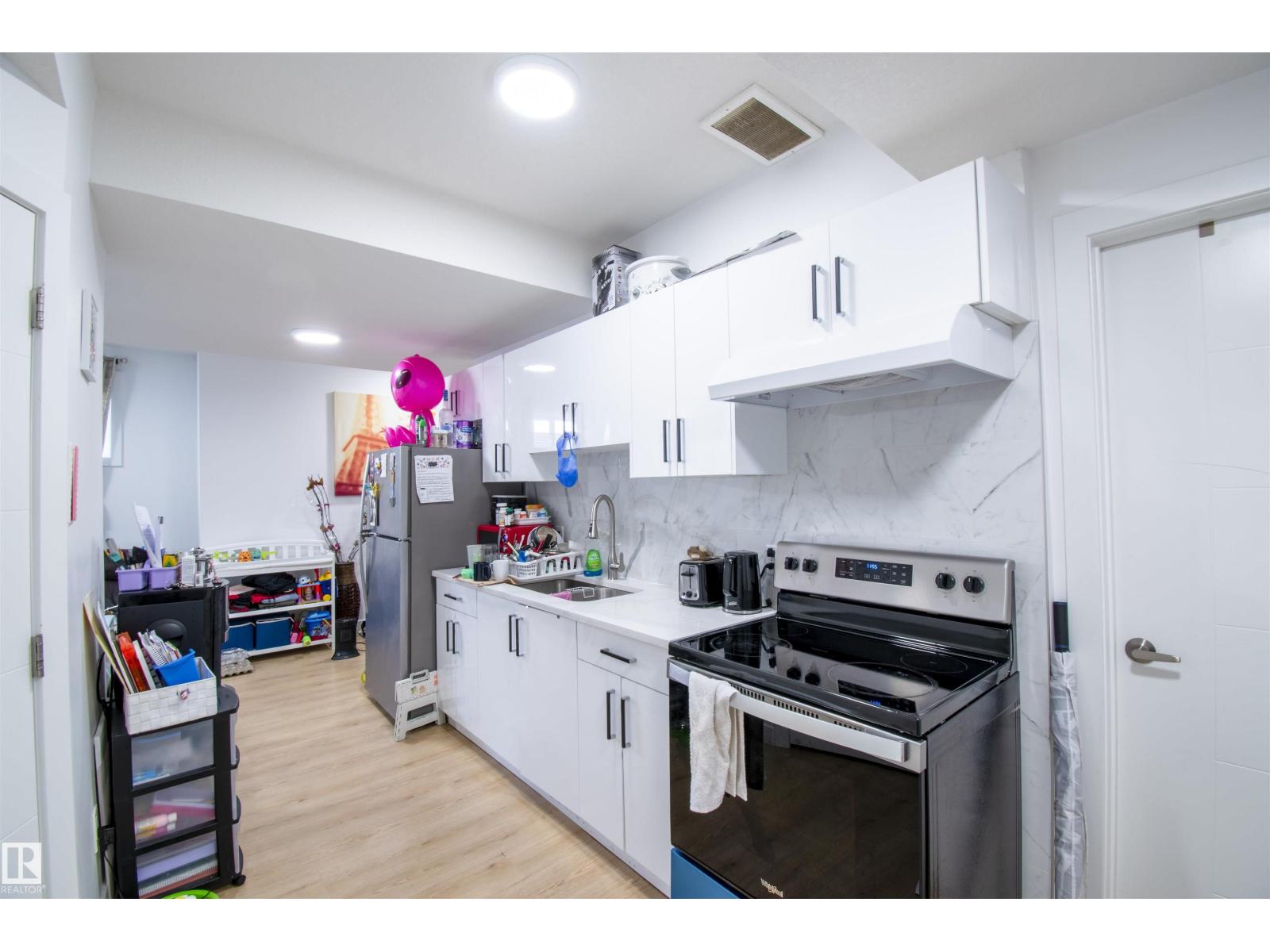 17704 59 St Nw Nw, Edmonton, Alberta  T5Y 0W8 - Photo 22 - E4457207