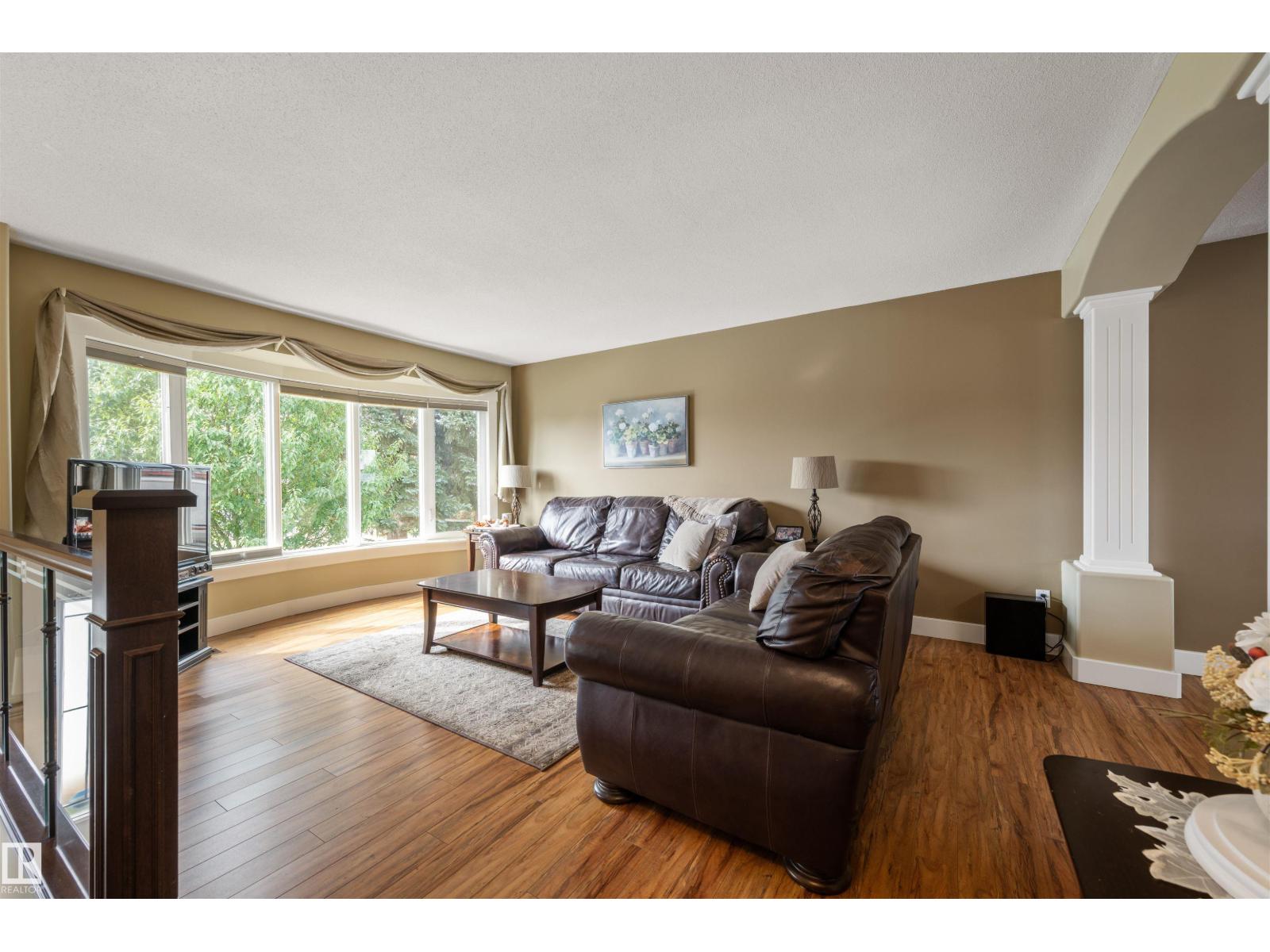 4024 19 Av Nw, Edmonton, Alberta  T6L 3M7 - Photo 3 - E4457208