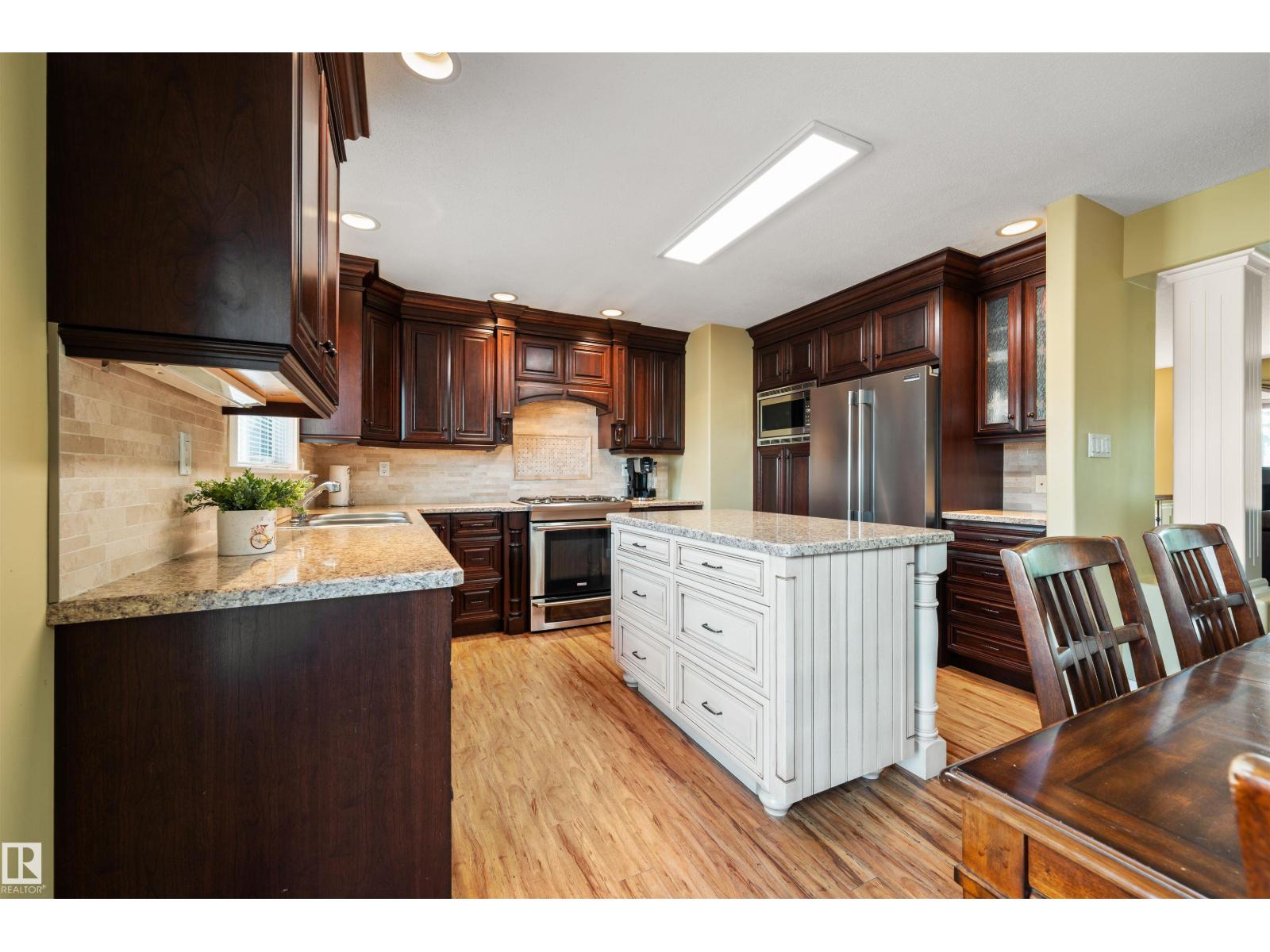 4024 19 Av Nw, Edmonton, Alberta  T6L 3M7 - Photo 7 - E4457208