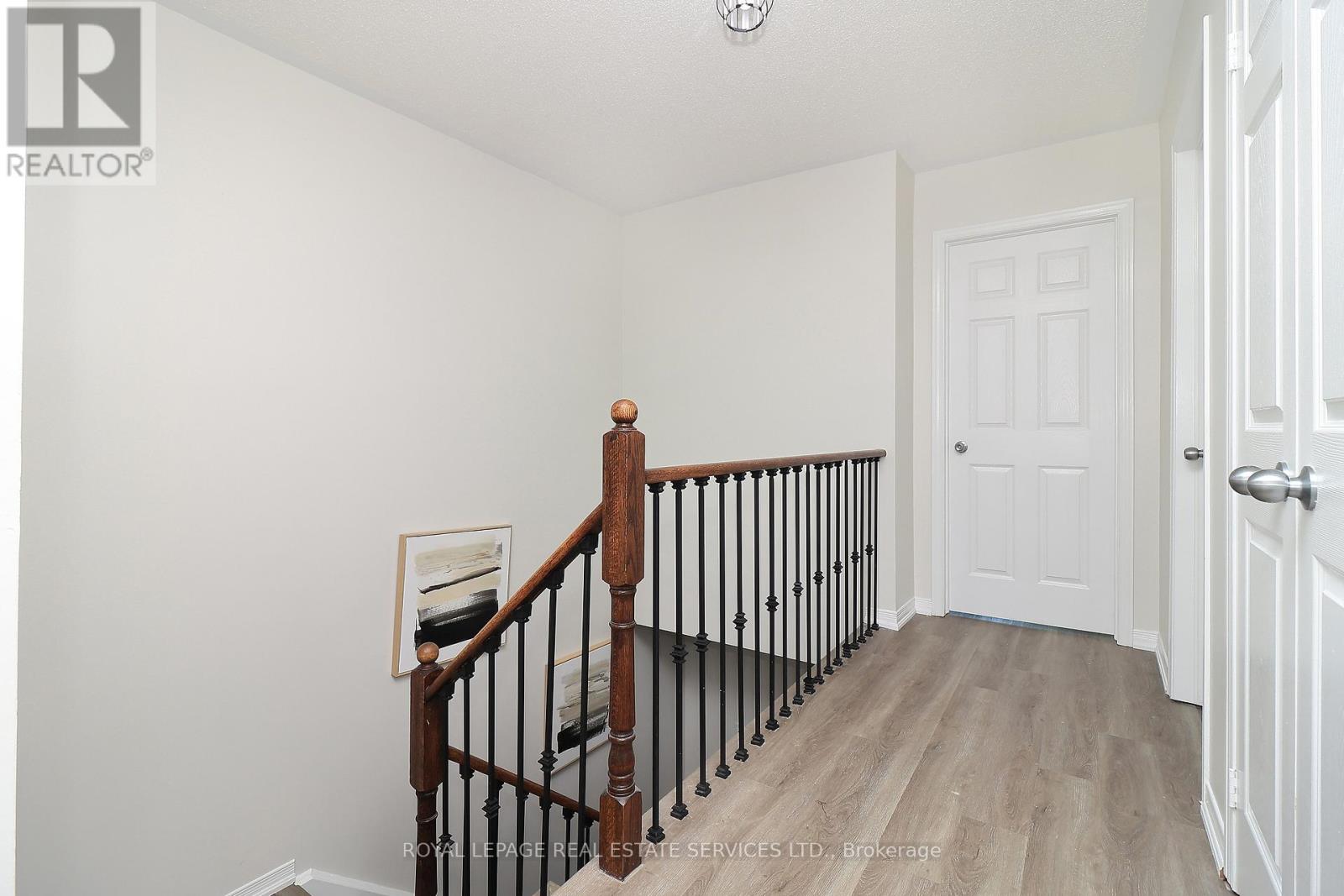 1747 Cobra Crescent, Burlington (Uptown), Ontario  L7L 7L5 - Photo 23 - W12396967