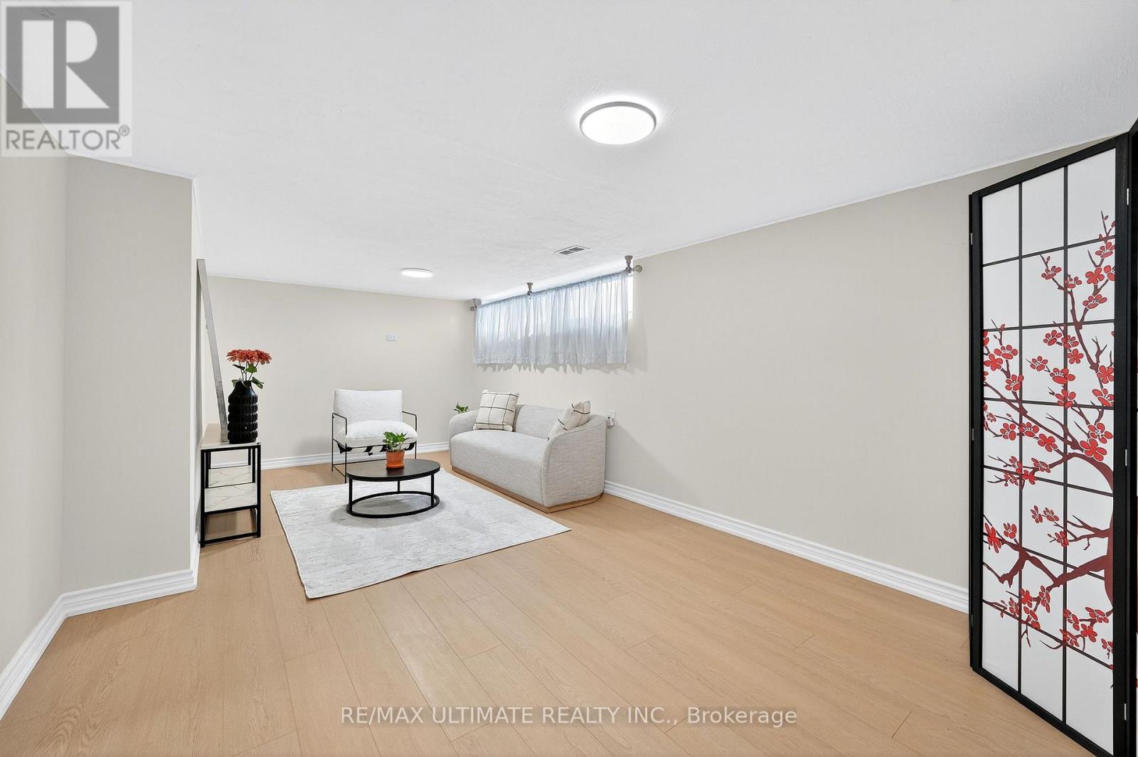 18 Courtwright Road, Toronto, Ontario  M9C 4B4 - Photo 25 - W12396976