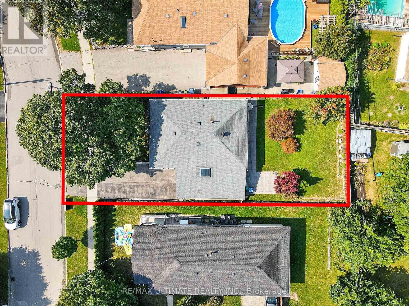 18 Courtwright Road, Toronto, Ontario  M9C 4B4 - Photo 41 - W12396976