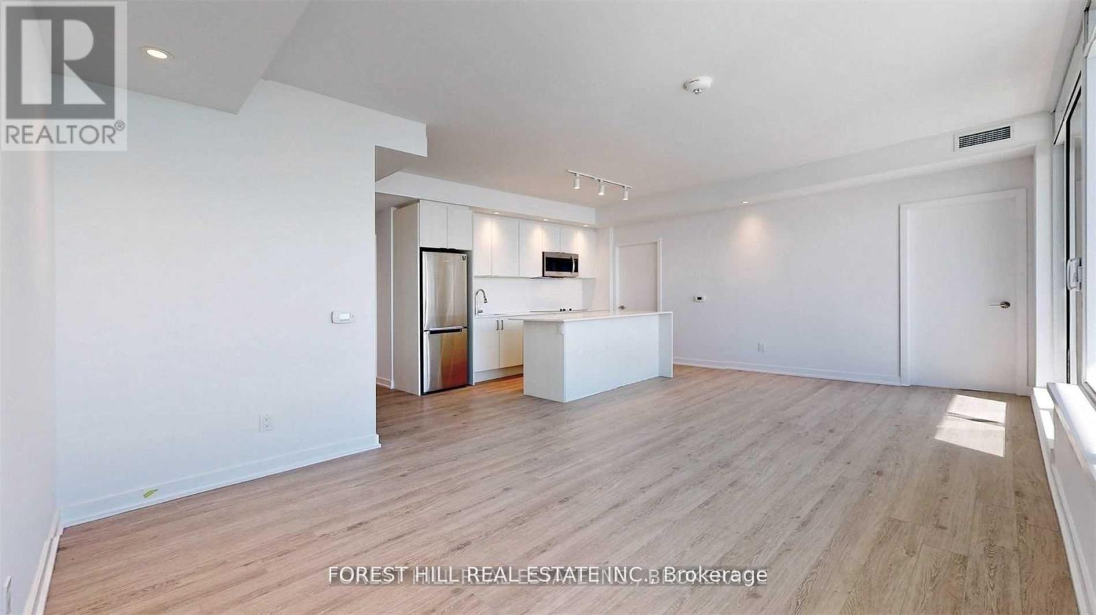 1707 - 1926 Lake Shore Boulevard W, Toronto, Ontario  M6S 1A1 - Photo 5 - W12396998