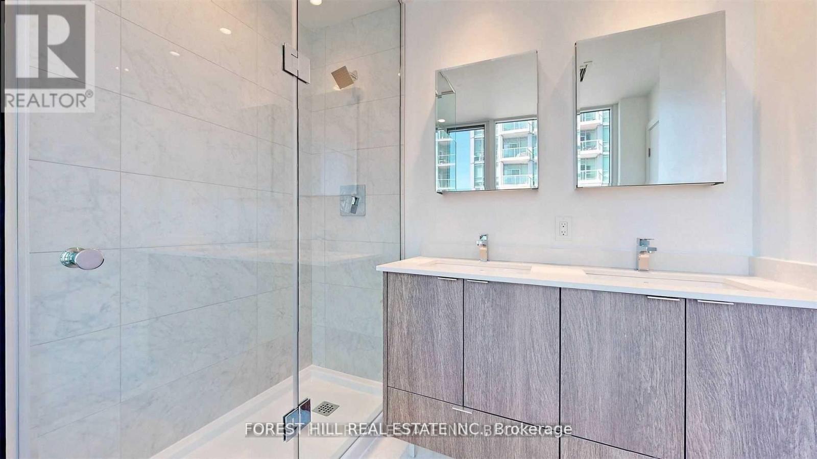 1707 - 1926 Lake Shore Boulevard W, Toronto, Ontario  M6S 1A1 - Photo 9 - W12396998