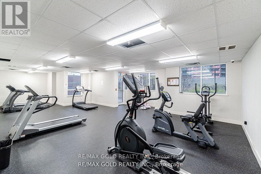 325 - 1410 Dupont Street, Toronto, Ontario  M6H 0B6 - Photo 18 - W12397000