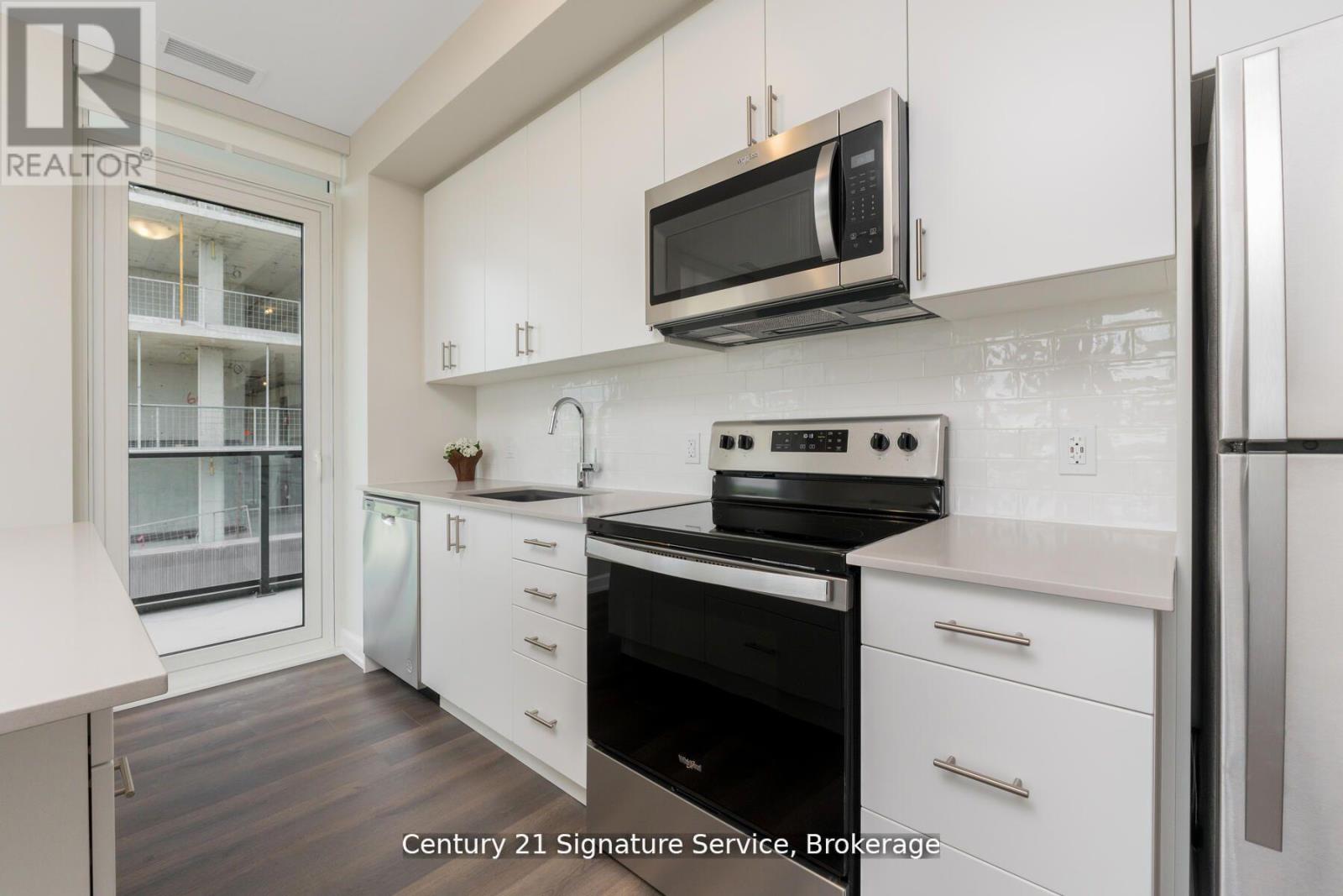 614 - 3220 William Coltson Avenue, Oakville, Ontario  L6H 7W6 - Photo 16 - W12397046