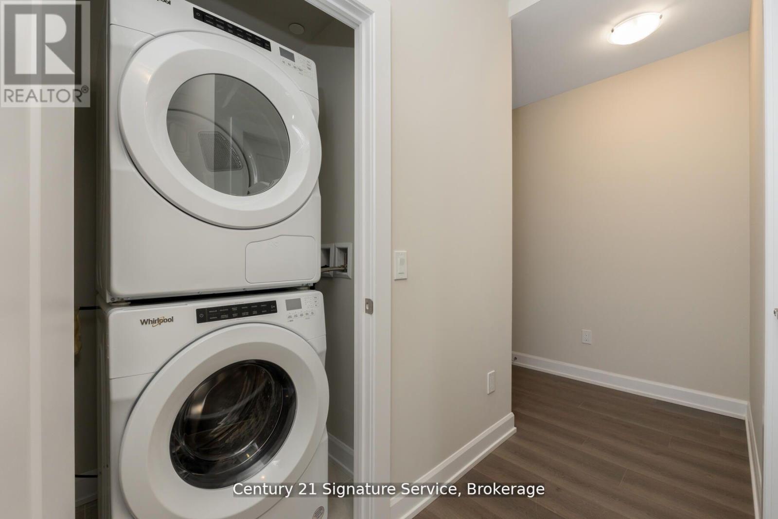 614 - 3220 William Coltson Avenue, Oakville, Ontario  L6H 7W6 - Photo 8 - W12397046
