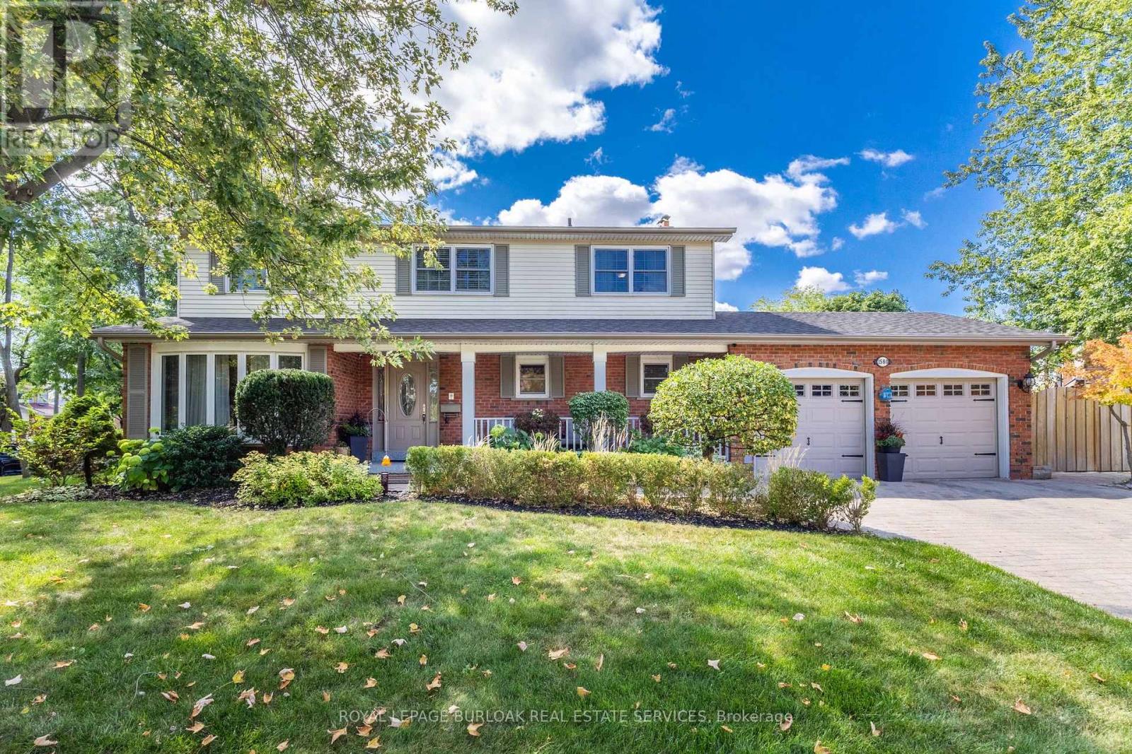 1580 Woodeden Drive, Mississauga, Ontario  L5H 3S5 - Photo 2 - W12397048