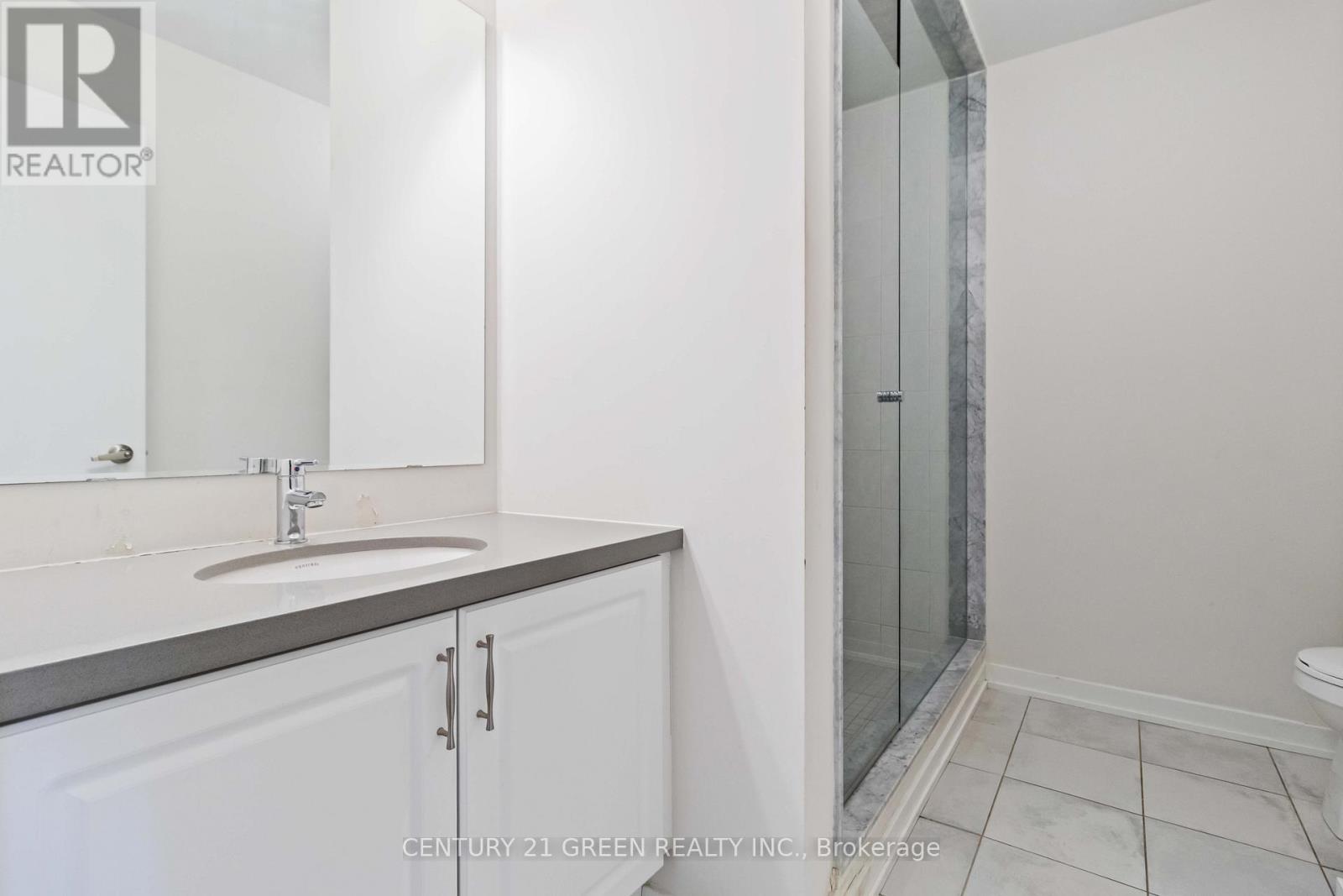 142 Landsbridge Street, Caledon (Bolton East), Ontario  L7E 2E1 - Photo 39 - W12347128