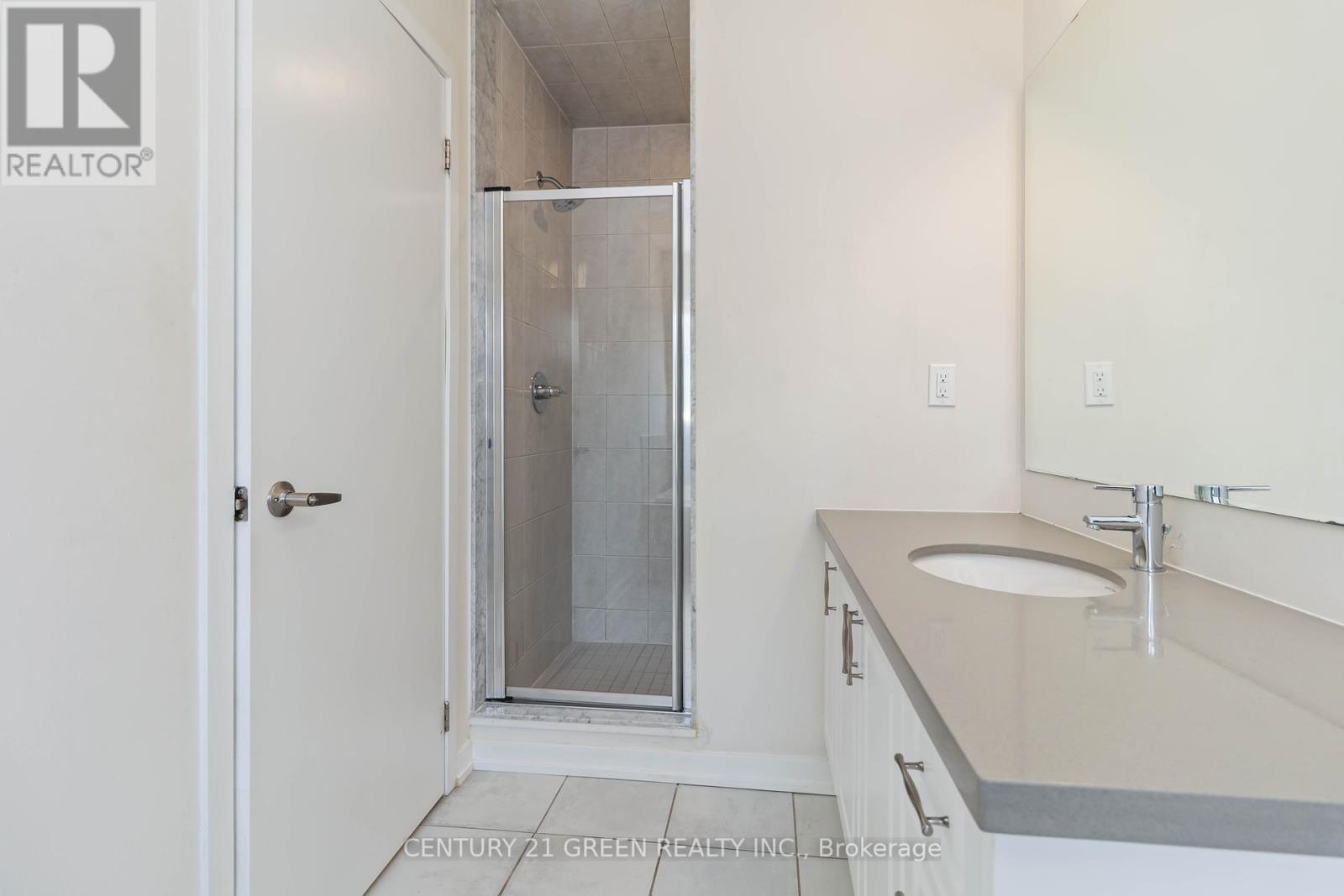 142 Landsbridge Street, Caledon (Bolton East), Ontario  L7E 2E1 - Photo 37 - W12347128