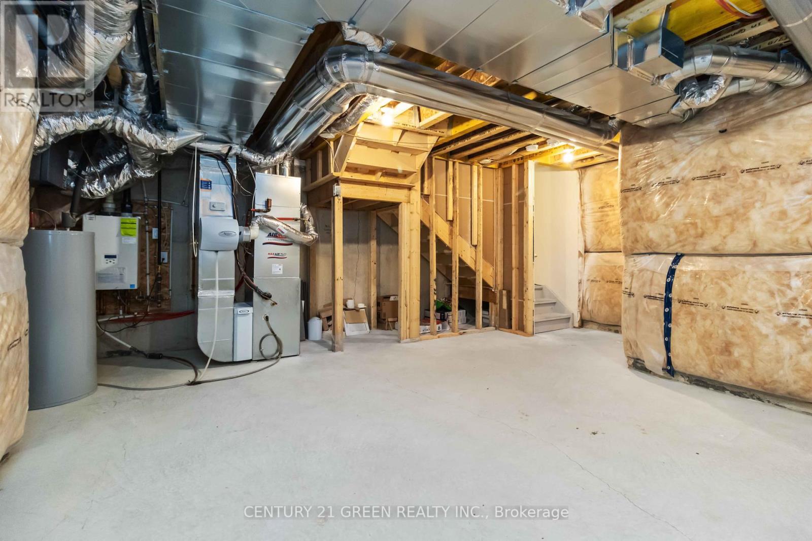 142 Landsbridge Street, Caledon (Bolton East), Ontario  L7E 2E1 - Photo 42 - W12347128