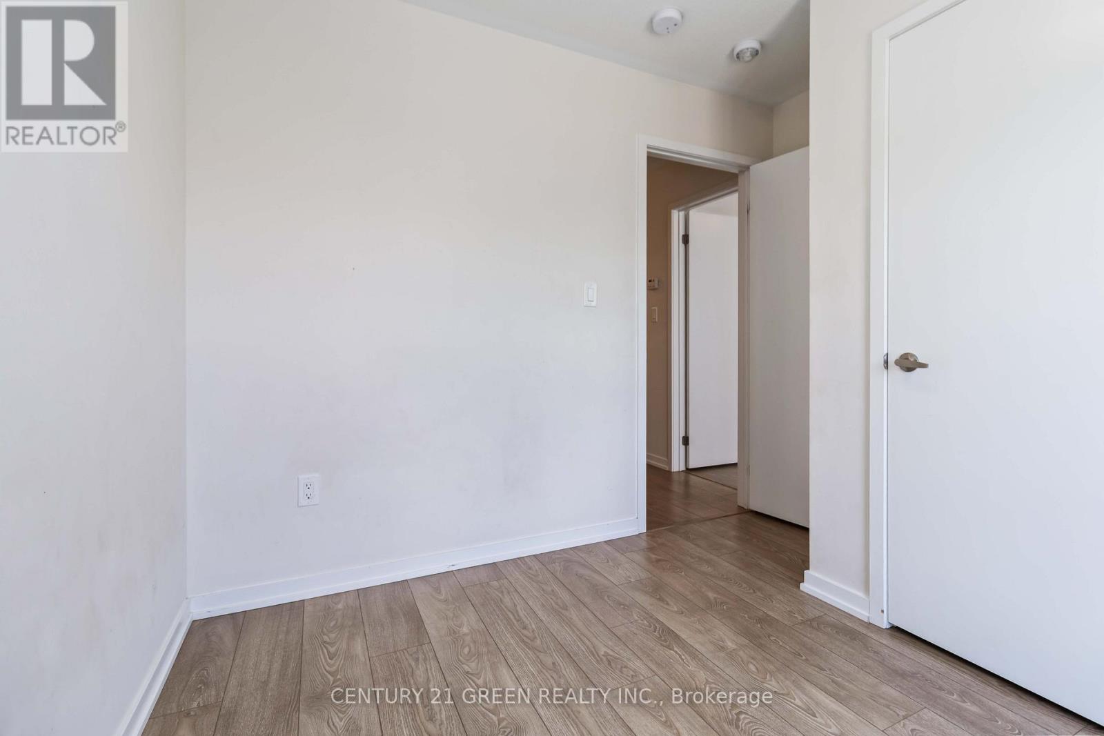 142 Landsbridge Street, Caledon (Bolton East), Ontario  L7E 2E1 - Photo 30 - W12347128