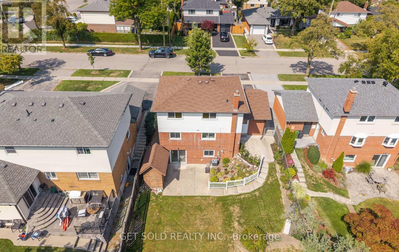 54 Ringway Crescent, Toronto (Elms-Old Rexdale), Ontario  M9W 1X4 - Photo 42 - W12394344