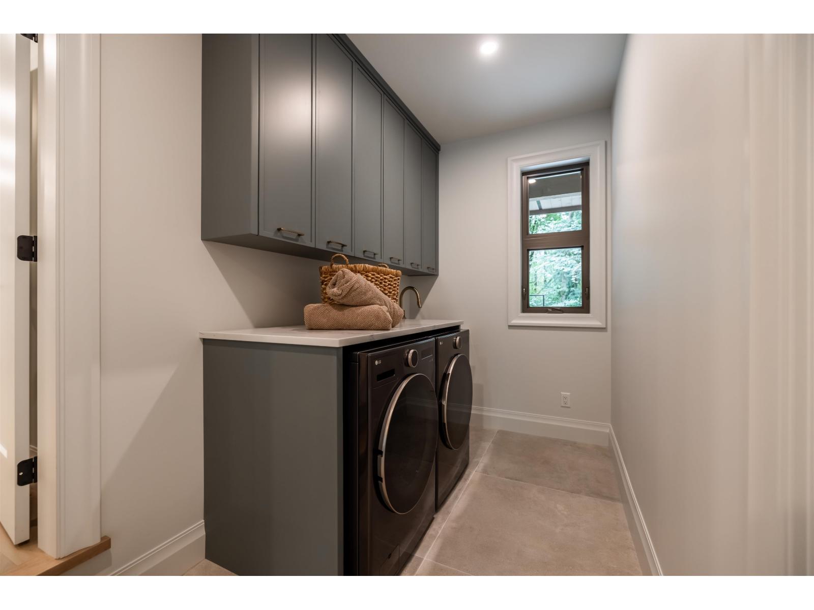 24420 48 Avenue, Langley, British Columbia  V2Z 2M4 - Photo 15 - R3044946