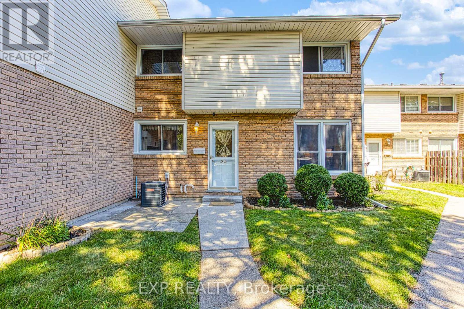 32 - 151 Parnell Road, St. Catharines, Ontario  L2M 3S4 - Photo 2 - X12397008