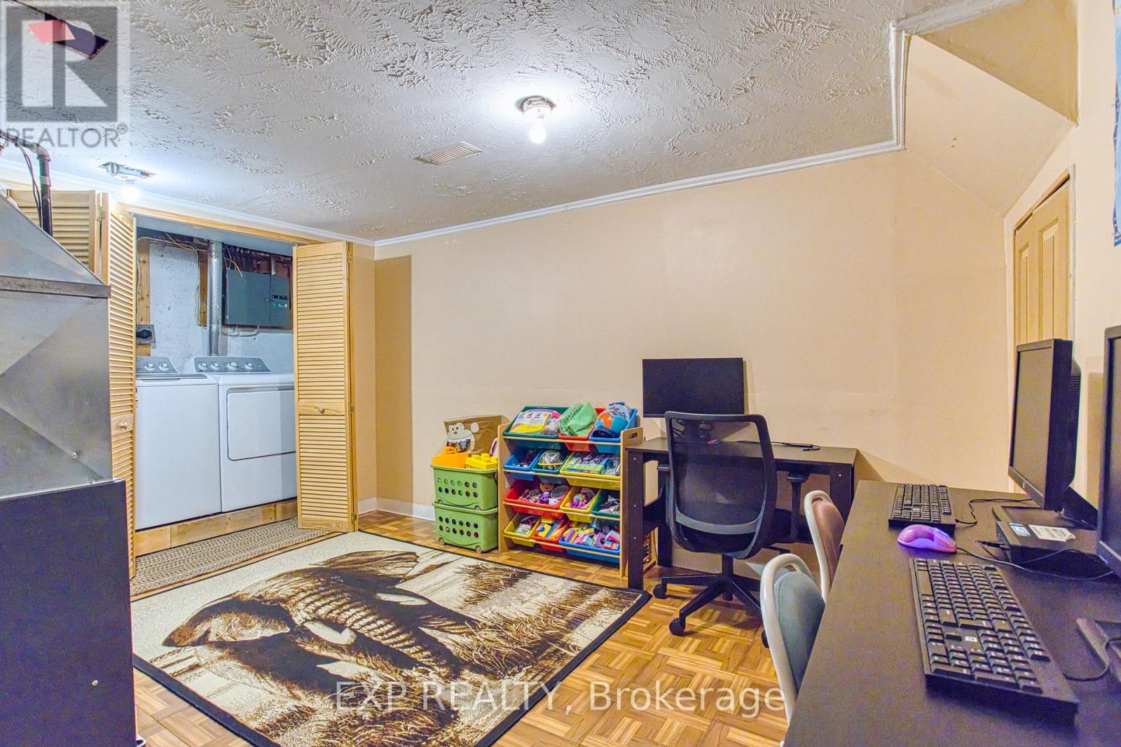 32 - 151 Parnell Road, St. Catharines, Ontario  L2M 3S4 - Photo 20 - X12397008