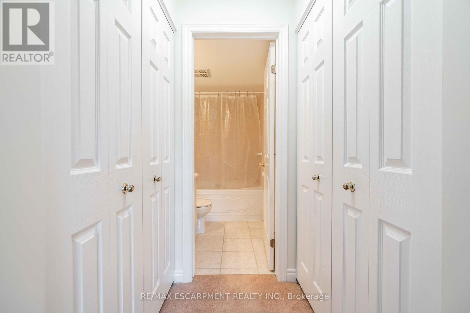 207 - 980 Golf Links Road, Hamilton, Ontario  L9K 1J8 - Photo 21 - X12397040