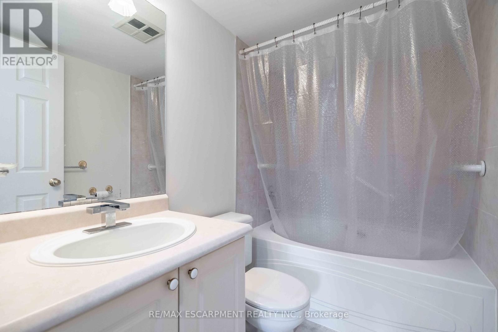 207 - 980 Golf Links Road, Hamilton, Ontario  L9K 1J8 - Photo 22 - X12397040