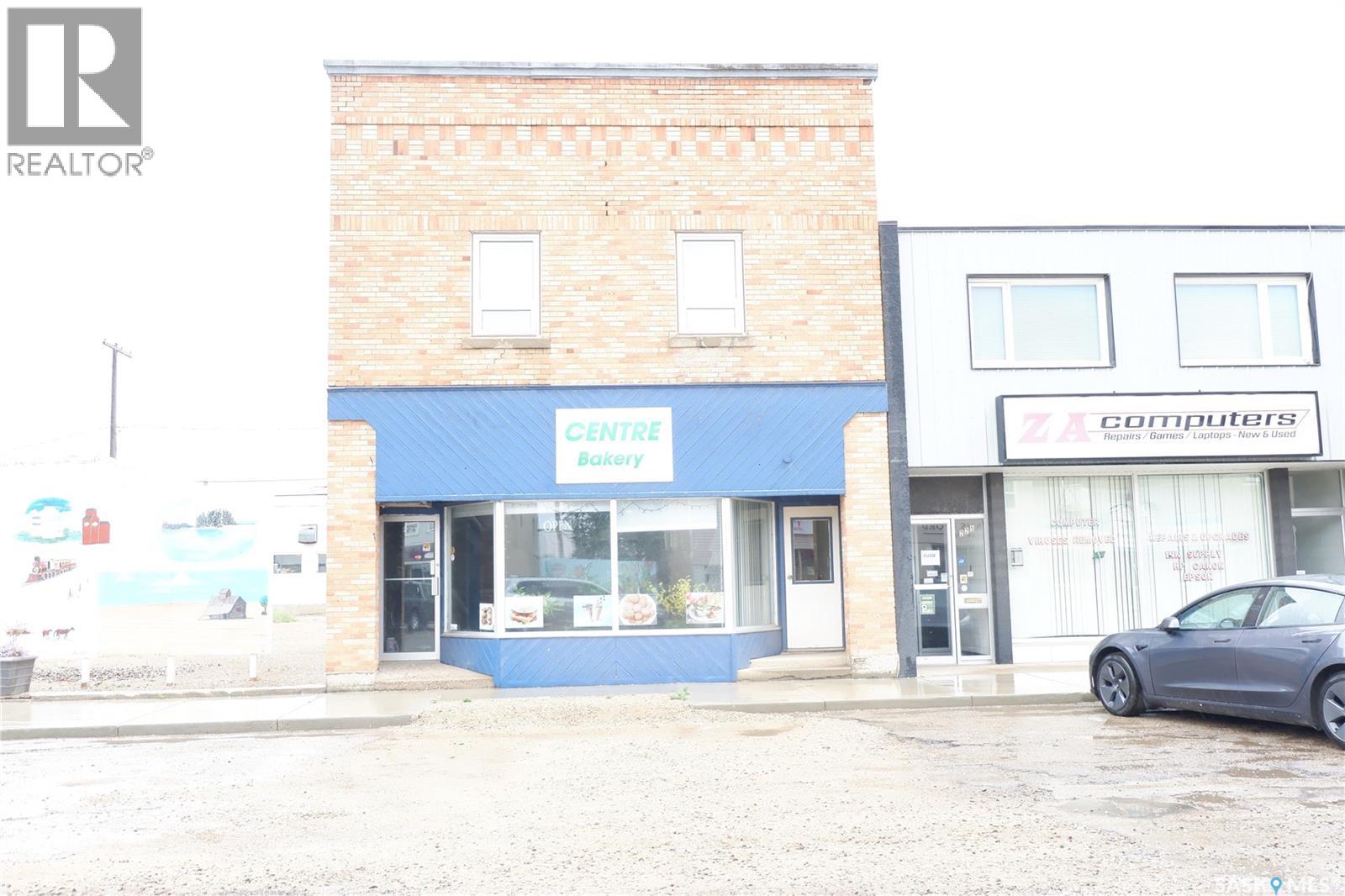 221 Centre Street, Assiniboia, Saskatchewan  S0H 0B0 - Photo 25 - SK018128
