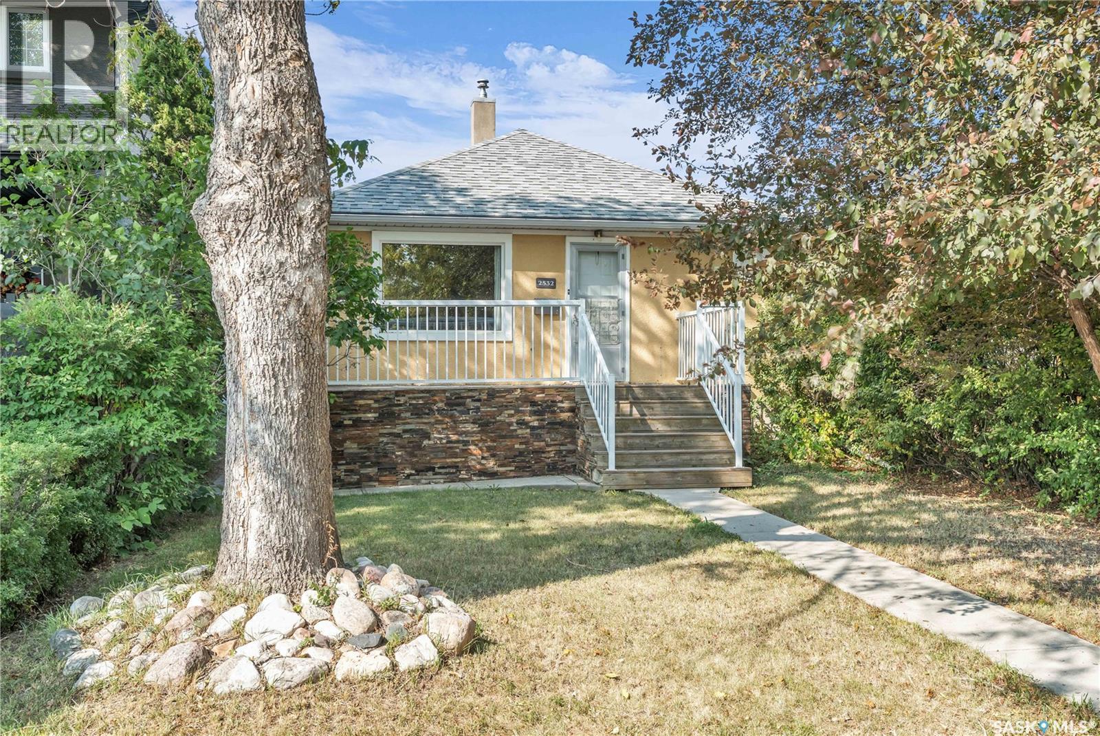 2532 Reynolds Street, Regina, Saskatchewan  S4N 3N9 - Photo 3 - SK018123