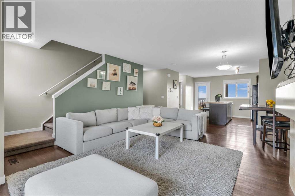 369 Copperpond Landing Se, Calgary, Alberta  T2Z 1G6 - Photo 15 - A2255997