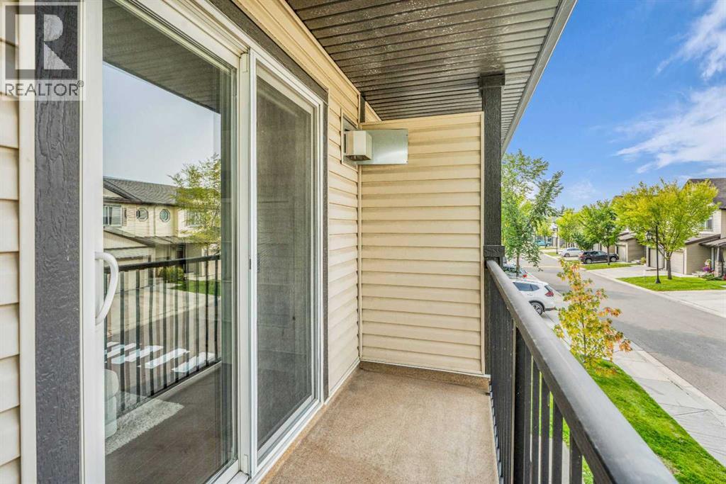 369 Copperpond Landing Se, Calgary, Alberta  T2Z 1G6 - Photo 19 - A2255997
