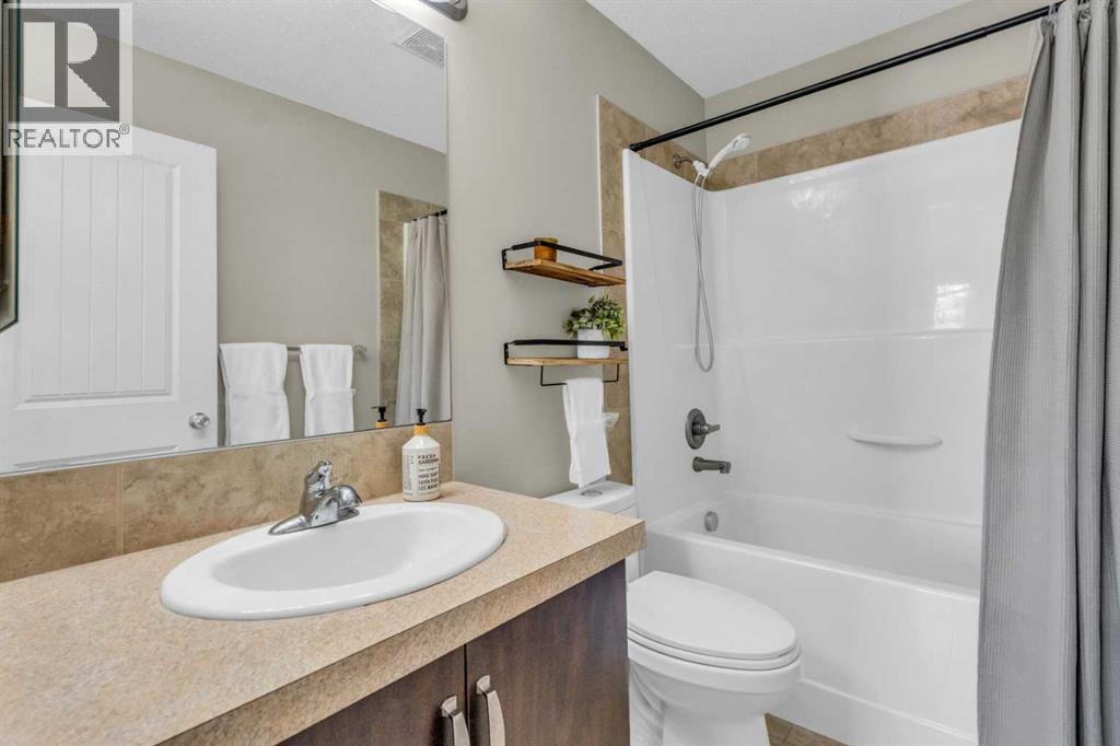 369 Copperpond Landing Se, Calgary, Alberta  T2Z 1G6 - Photo 38 - A2255997