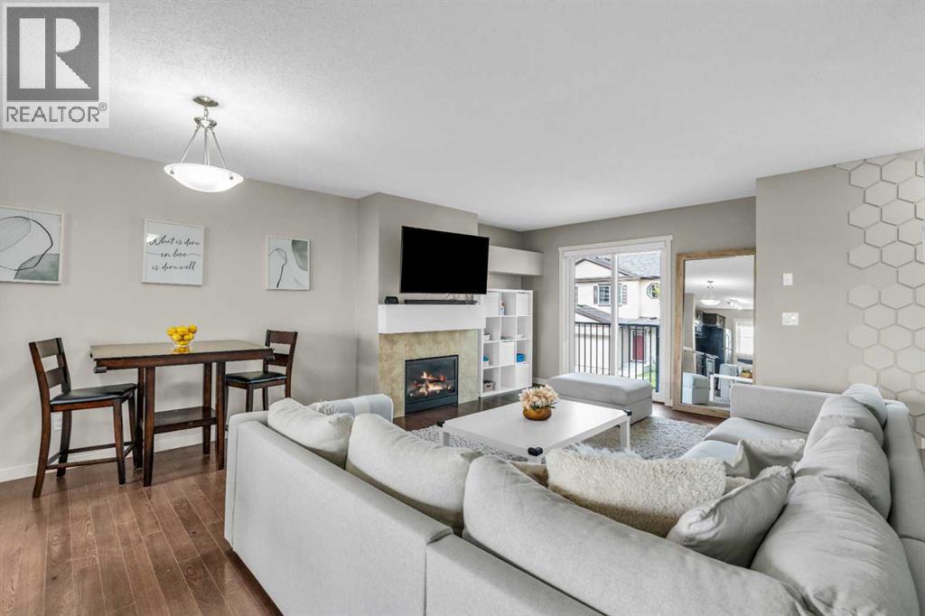 369 Copperpond Landing Se, Calgary, Alberta  T2Z 1G6 - Photo 12 - A2255997