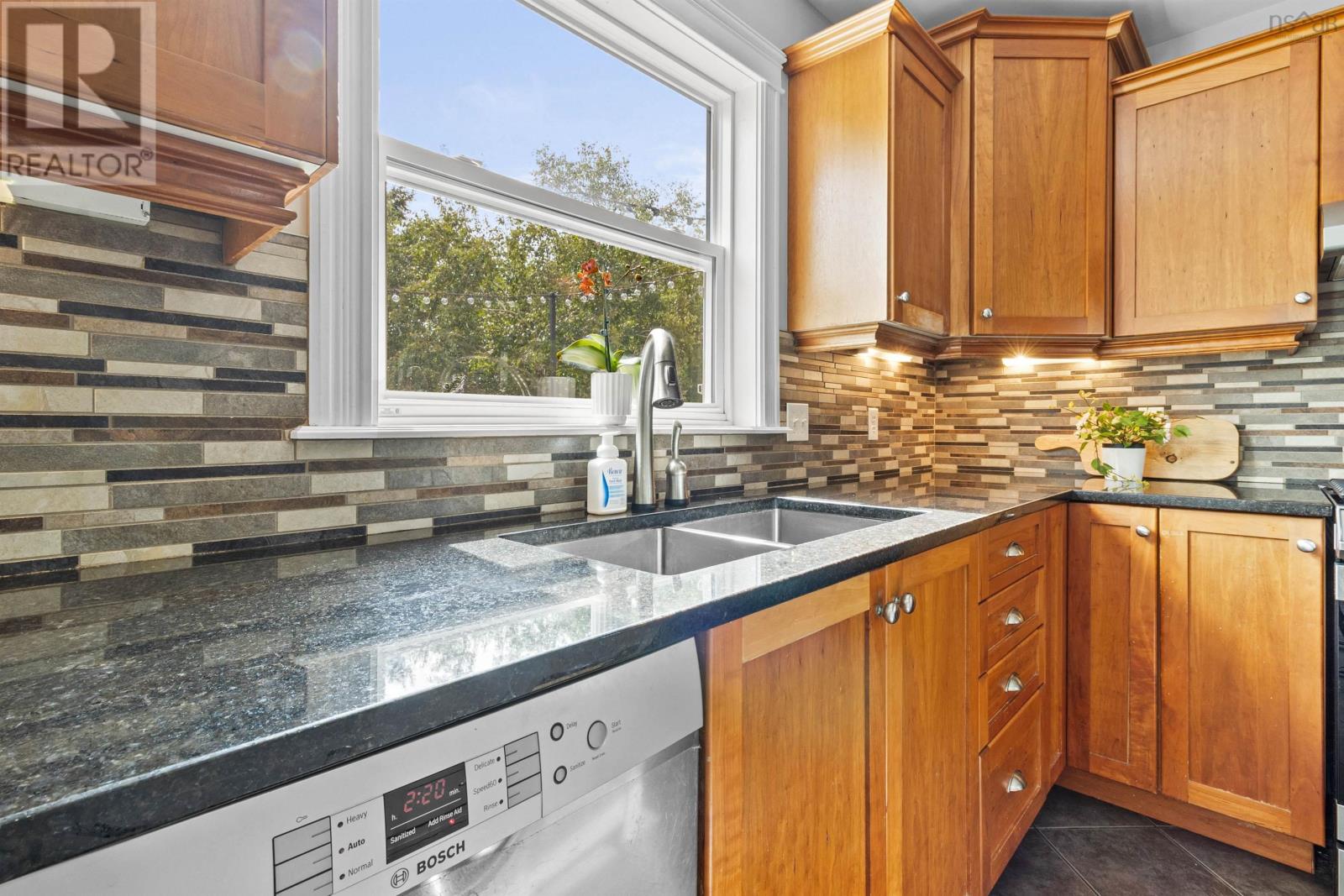 60 Shaffleburg Run, Bedford, Nova Scotia  B4A 4L5 - Photo 15 - 202523065