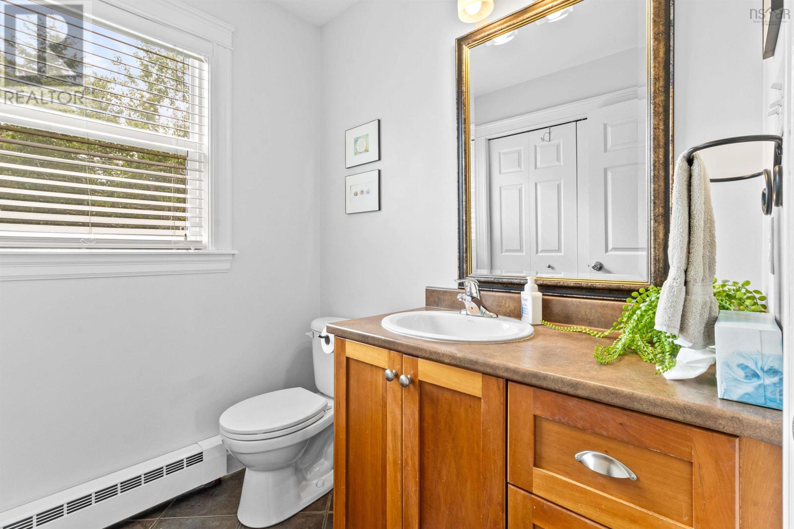 60 Shaffleburg Run, Bedford, Nova Scotia  B4A 4L5 - Photo 18 - 202523065